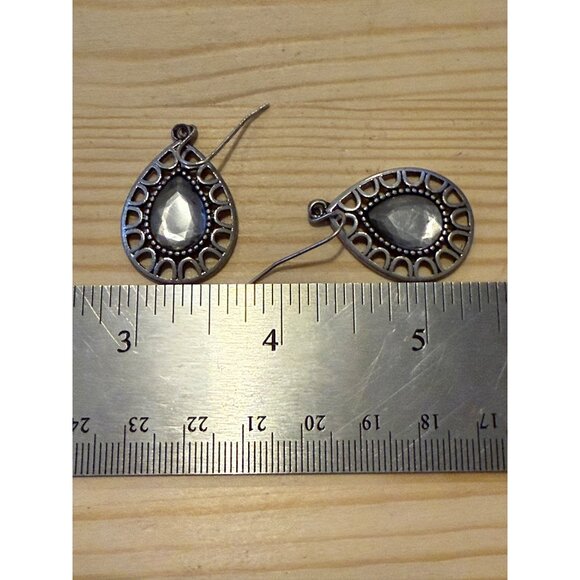 Antique Silver Tone Teardrop Dangle Earrings With Faceted Center Stone - Picture 2 of 4